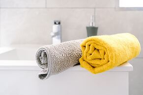 Stay With Empire - Tyldesley Rd