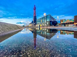 Stay With Empire - Tyldesley Rd