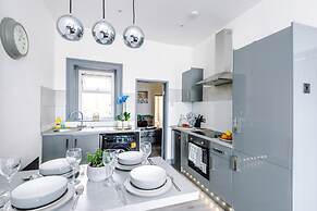 Stay With Empire - Tyldesley Rd