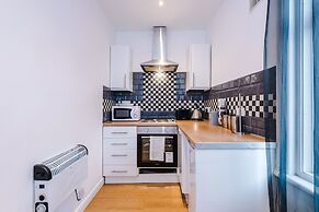 Stay With Empire - Tyldesley Rd