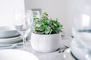 Stay With Empire - Tyldesley Rd