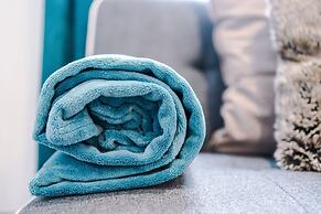 Stay With Empire - Tyldesley Rd