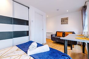 Stay With Empire - Tyldesley Rd