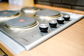 Stay With Empire - Tyldesley Rd