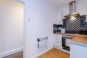 Stay With Empire - Tyldesley Rd