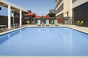 Home2 Suites by Hilton Clovis Fresno Airport