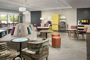 Home2 Suites by Hilton Clovis Fresno Airport