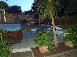 Marley House Bed & Breakfast