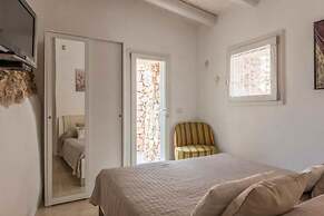 Luxury Scialandre Exclusive Pool Villa