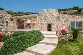 Luxury Scialandre Exclusive Pool Villa