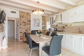 Luxury Scialandre Exclusive Pool Villa