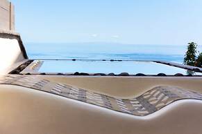 Villa by Hotel Thira