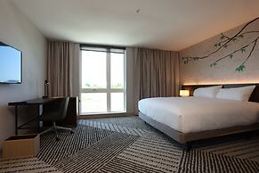 Cedartree Hotel Portland Hillsboro