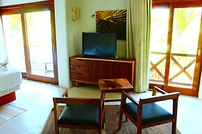 Tulix Cay Luxury Ocean Front Villa