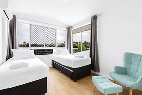 Alex Beach Resort 412