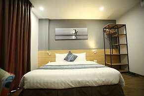 Kingsales Hotel