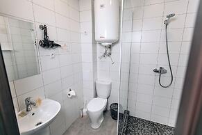 Red Fox Hotel in the center