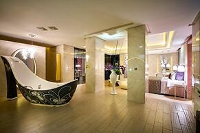 Purple Rainbow Motel