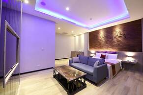 Purple Rainbow Motel