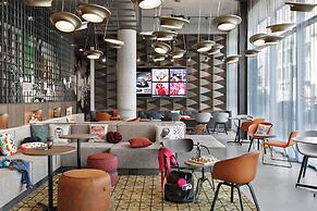 Moxy Kaunas Center