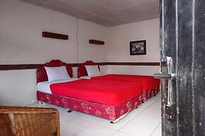 OYO 2322 Dien Karona Hotel