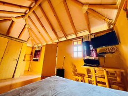 Hotel Villa Xtreme