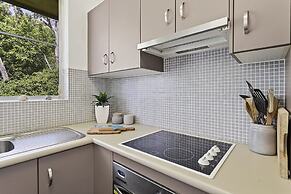 Lillian Street, Unit 1-2