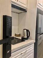 New Luxury Apartment in City Center