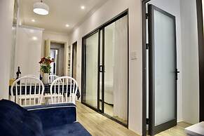 New Luxury Apartment in City Center