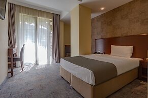 A5 Hotel