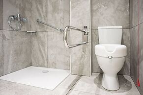 Roseum Boutique Hotel