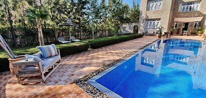 La Maison des Ailleurs