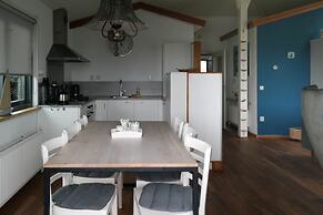 6 Pers Lauwersmeer Waterfront, Full Equipped and Modern House