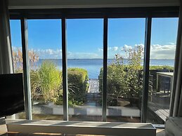 6 Pers Lauwersmeer Waterfront, Full Equipped and Modern House With Sau