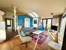 6 Pers Lauwersmeer Waterfront, Full Equipped and Modern House With Sau