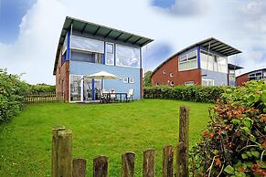 6 Pers Harbor House Nirvana on the Marina With Lake View and Sauna