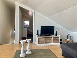 6 Pers Harbor House Nirvana on the Marina With Lake View and Sauna