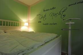 6 Pers Harbor House Nirvana on the Marina With Lake View and Sauna