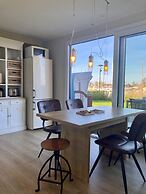 6 Pers Harbor House Nirvana on the Marina With Lake View and Sauna