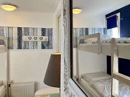 6 Pers House Marijke With Winter Garden and Direct Access to the Lauwe