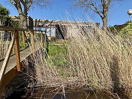 2 Pers - House König Lakeside of the Lauwersmeer With own Fishing Pier