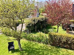 6 Pers Sunny House With Equipped Terrace Behind a Dike at Lauwersmeer