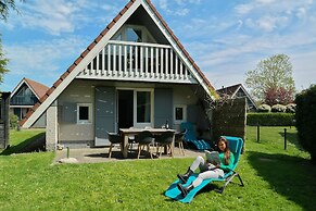 House Olivia 6p With Private Garden and Close to Lake Lauwersmeer