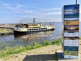 Holiday Home Urlaubsruhe Near Lake Lauwersmeer - no Pets