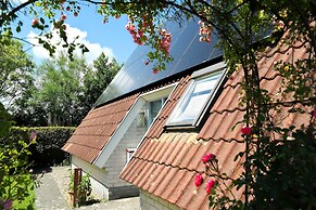 Holiday Home Urlaubsruhe 6 p Near Lake Lauwersmeer - no Pets