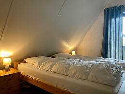 Holiday Home de Druif 6p With a Nice Terrace Near Lake Lauwersmeer