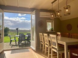 5 Pers Holiday Home Horizon Close to the National Park Lauwersmeer