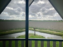 5 Pers Holiday Home Horizon Close to the National Park Lauwersmeer