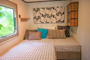 Beautiful Quiet 2 Persons Caravan on the Lauwersmeer