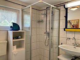 Beautiful Quiet 2 Persons Caravan on the Lauwersmeer